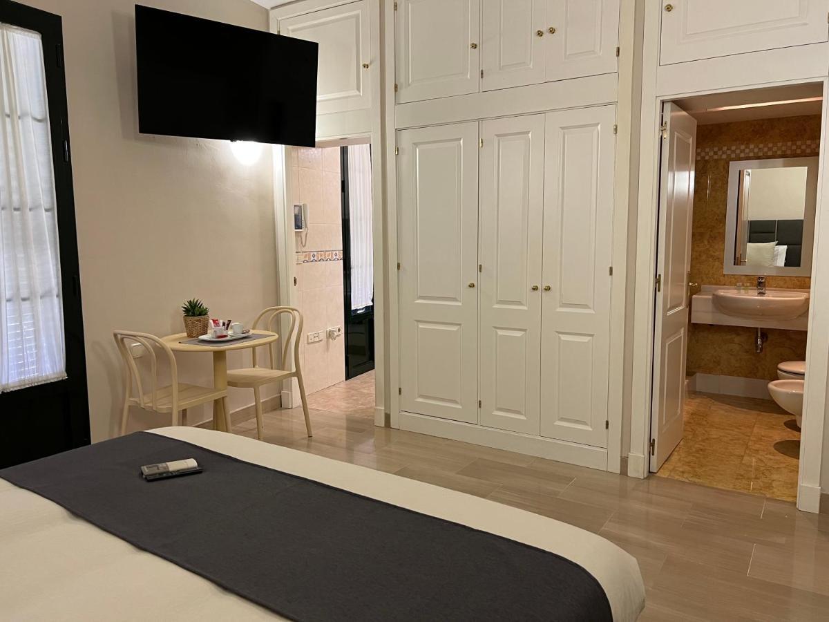 Elegant Suite Севилья Экстерьер фото